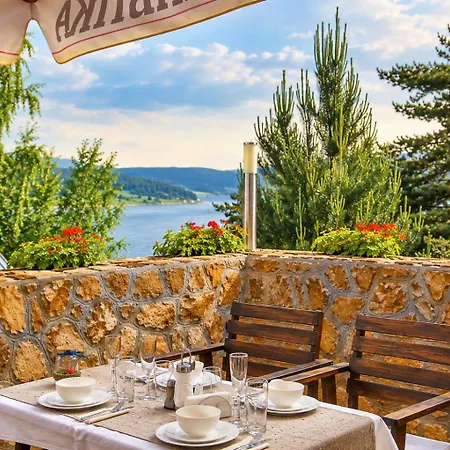 Guest house Slunchev Cviat